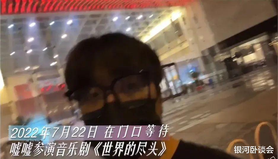 知名男星公布婚纱照!他终于要结婚了?