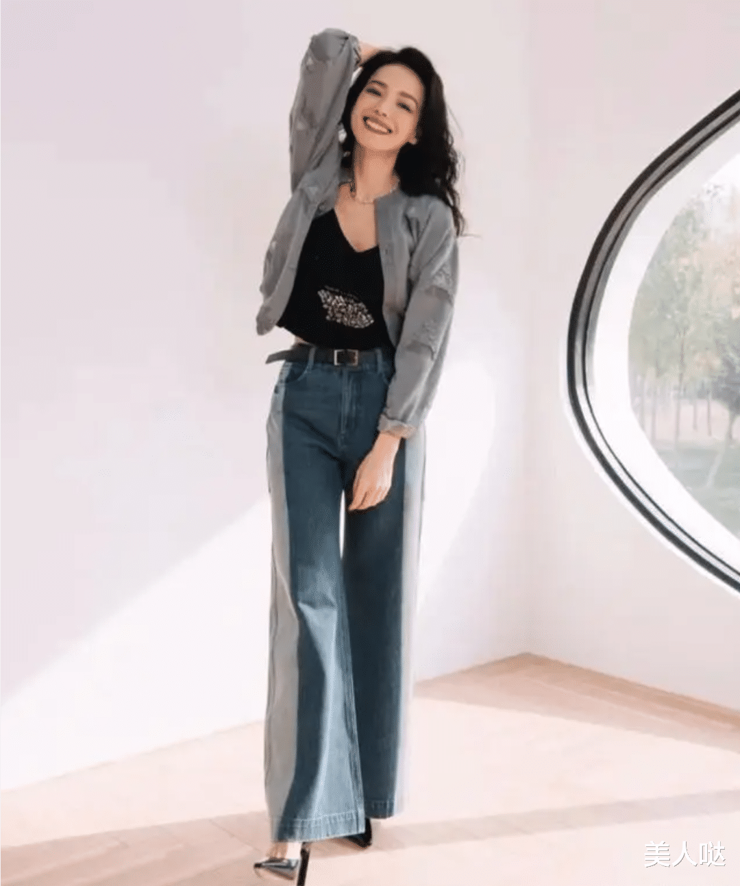 当48岁林心如与48岁舒淇同框，我才彻底明白，什么叫气质和骨相