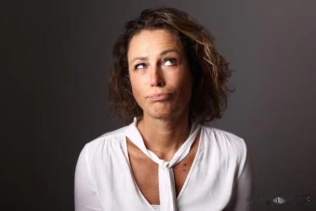 经常睡到凌晨三四点就醒，还睡不着了？医生：不排除4个原因