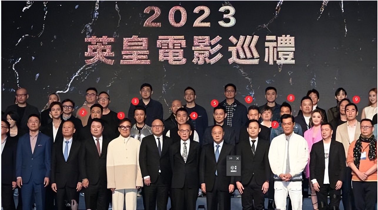 老态畸形?梁朝伟余香凝封金像帝后:港娱颓势下的意料与情理