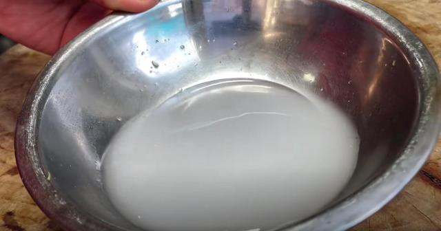 9月使劲吃它,中老年一周3次,养阴润肺,清心安神,一觉睡到天亮