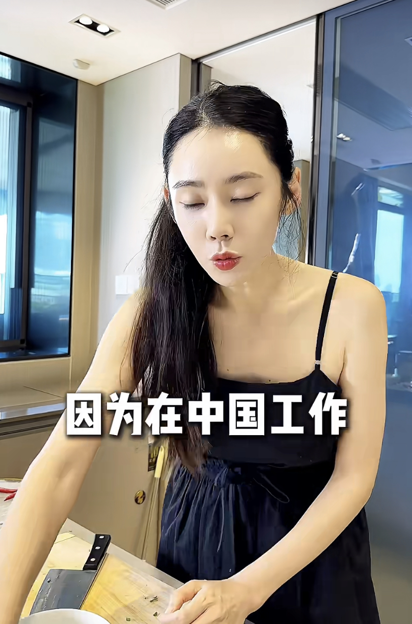 秋瓷炫回应儿子中文差,儿子学说话于晓光不在身边,一年半没见面