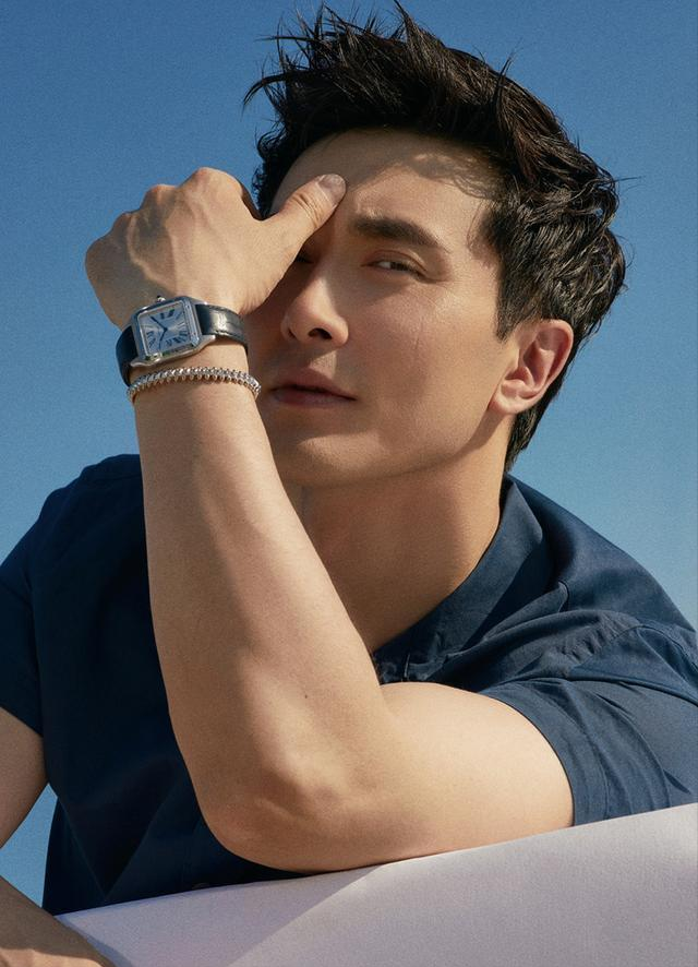 抱不起女星、拉不开弓、硅胶假身材,圈里男演员到底有多虚?