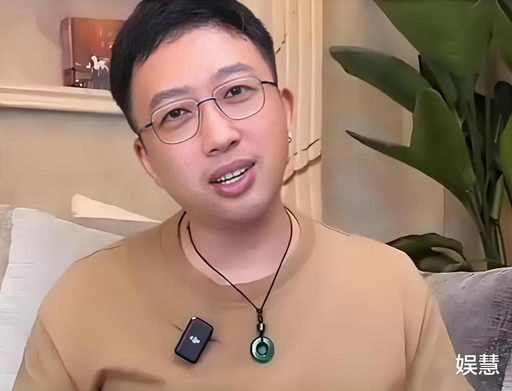 于正发文开撕赵露思,斥责其把好心当作驴肝肺,网友呼吁将其封杀