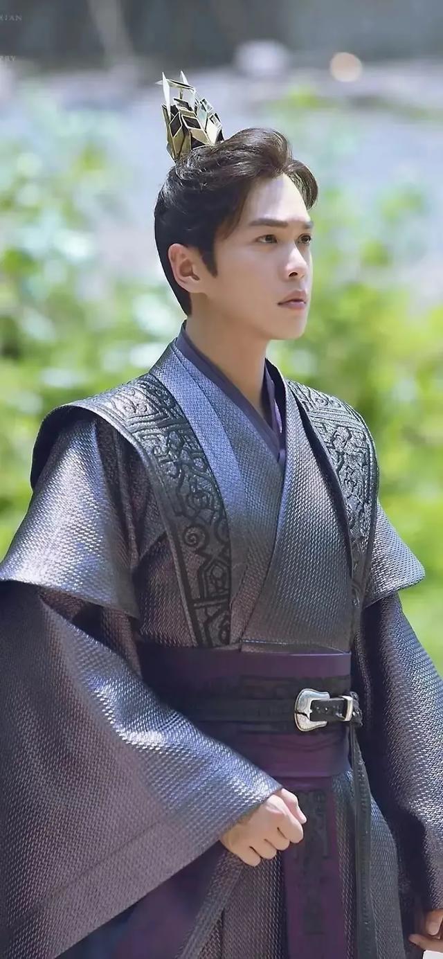 男演员长相有多重要?《庆余年》两季范闲31岁和36岁,差距明显