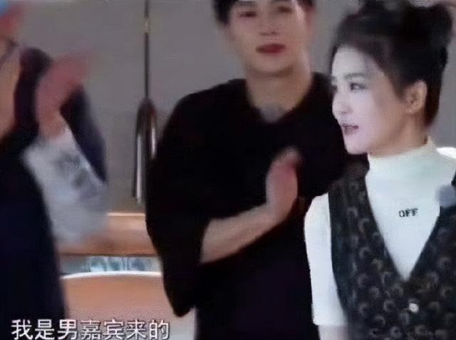 蒋智豪|白鹿范丞丞突登热搜第一，在《跑男》里的互动被指没有边界感！