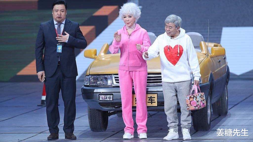 凭借《狂飙》走红1年后，再看贾冰的现状，郭德纲的话有人信了