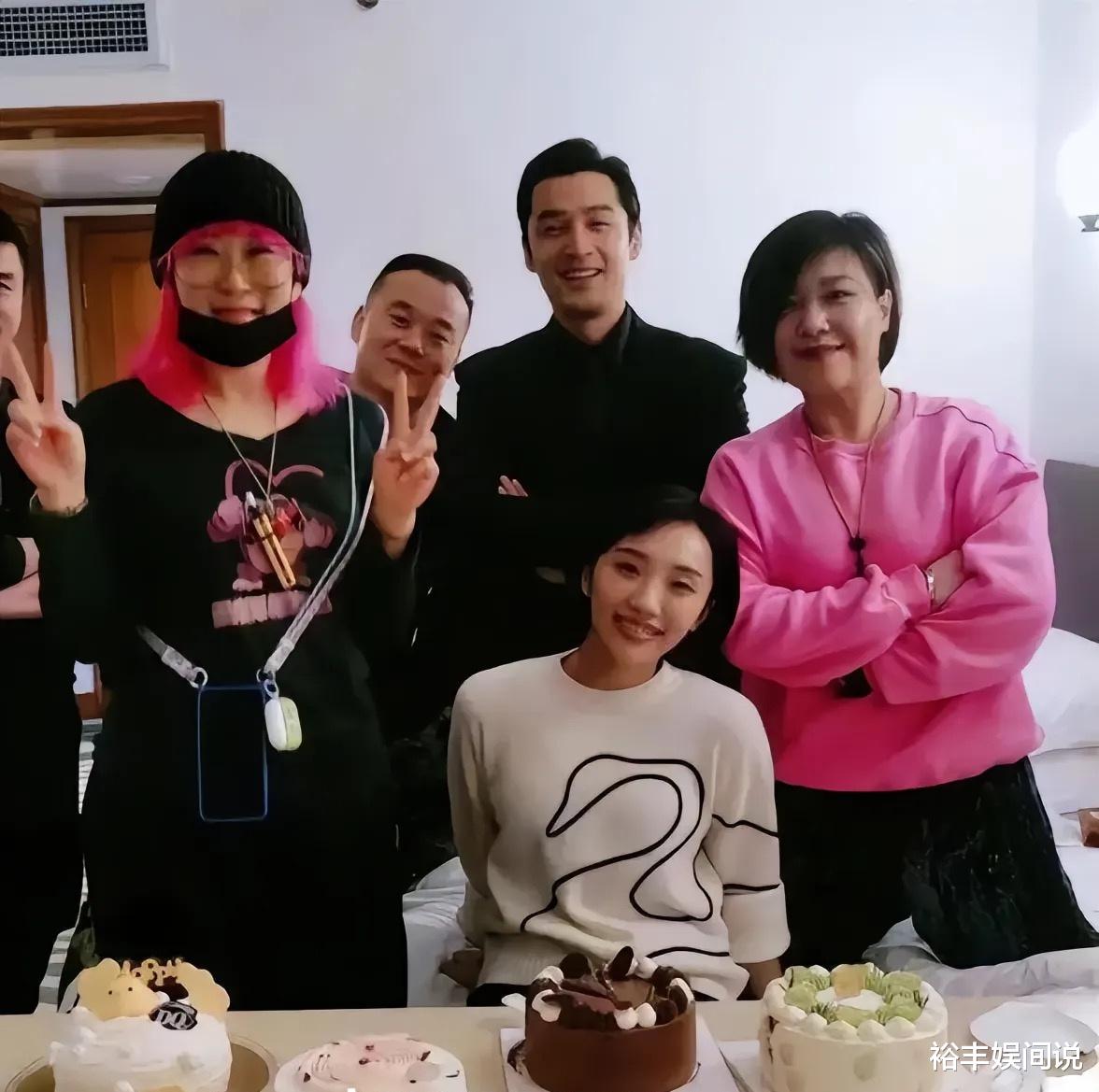 胡歌首度分享为人父感受!遭网友调侃也是女儿奴,自曝最幸福时刻