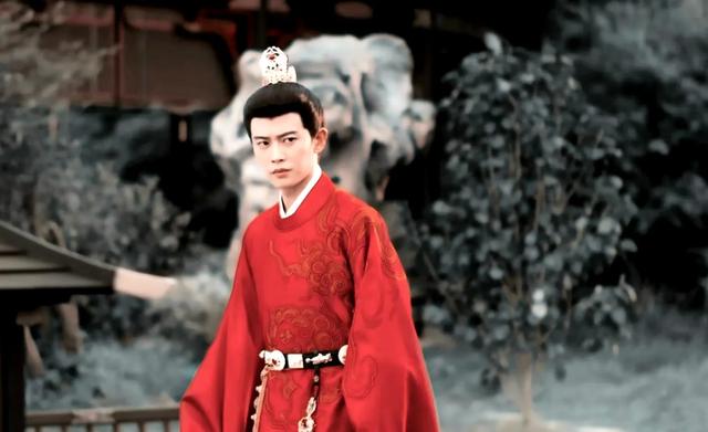 杀疯了!任嘉伦《流水迢迢》收视第一,李兰迪瘦了,女配角能封神