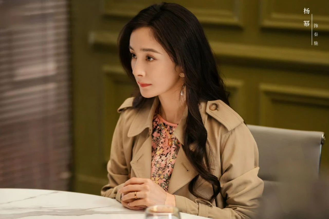 同样是现偶CP,许凯和杨幂、杨紫、谭松韵搭档,差别真大!