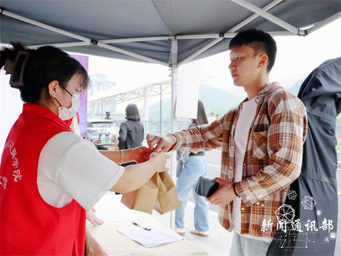 春风携暖意，就业正当时|重庆城科人工智能与大数据学院开展春季专场招聘会