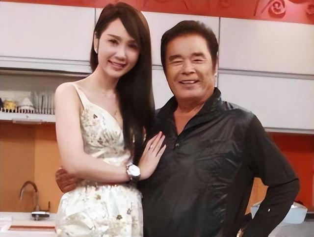 雷洪:6个老婆同住一屋,每人每月7万零花钱,71岁又娶第七房娇妻