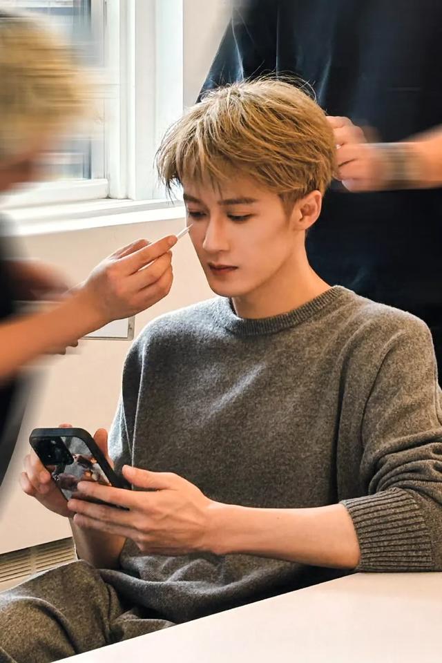 9.15娱乐资讯:王一博肖战赵丽颖任嘉伦 杨洋唐嫣檀健次刘诗诗