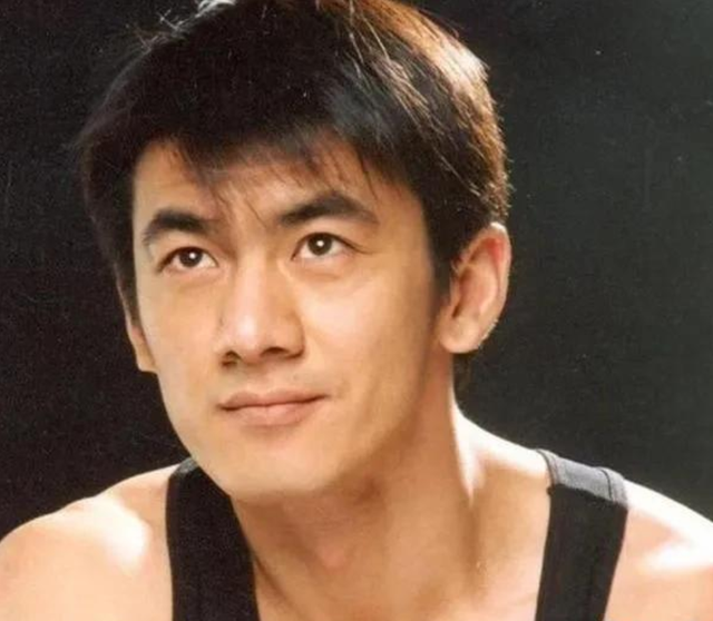 “兵王”任天野：8岁被遗弃，走红后单挑打趴吴京，曾是刘欢保镖