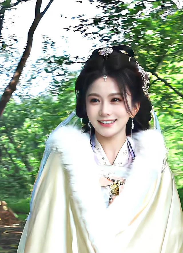 红果年度女演员，徐艺真彻底下桌，新人辈出看不停