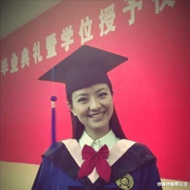 她和撒贝宁同居4年,却转身找了个富豪男友,离职央视后沦落至此