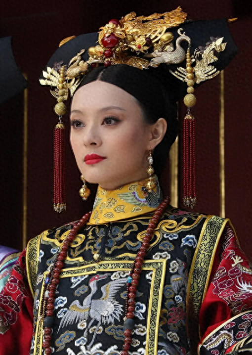 事实证明，42岁孙俪如今的处境，证实了张艺谋当年所讲的话没错！