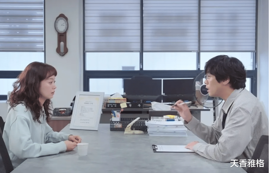 连续8集收视率为0%，她主演的电视剧尽管阵容强大仍收视不佳……