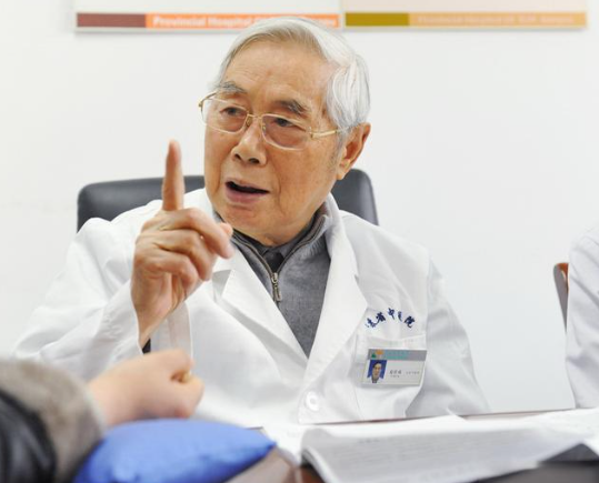 92岁国医大师夏桂成：用不花钱的养生秘诀调和身心，享受健康长寿
