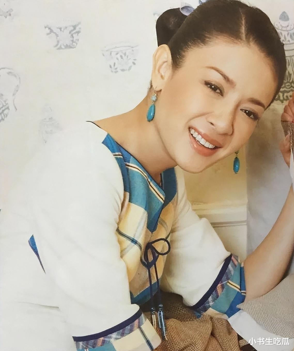 苏提达过46岁生日，被泰王独宠之后越来越漂亮，不输当年的西拉米