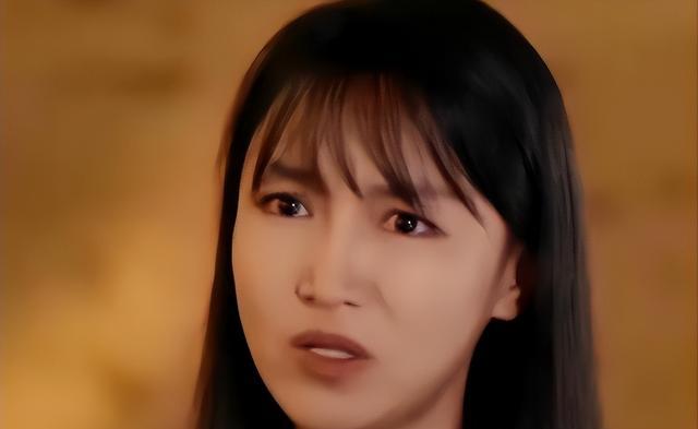 近照堪比毁容，曾被“资本”抛弃的李子柒，复出后处境却令人心疼