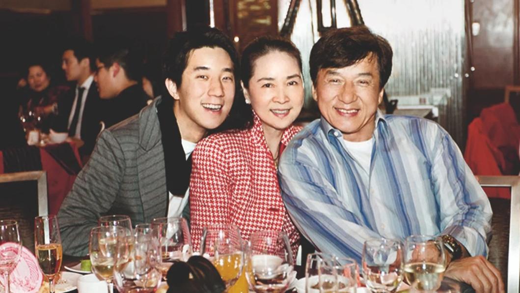 41岁房祖名被曝秘密结婚，女方比他小11岁，获赠500万上海豪宅