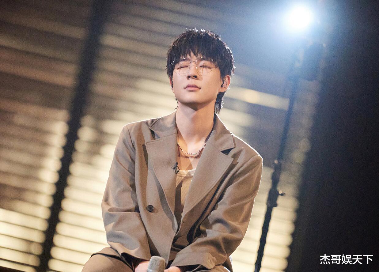 《披哥》二公，3人赢在队长，2人赢在赛制，1人输在赛制，1人尴尬