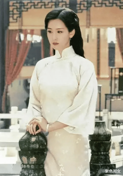 女演员身材有多重要，看完陈都灵和王玉雯，才懂什么是乱世佳人