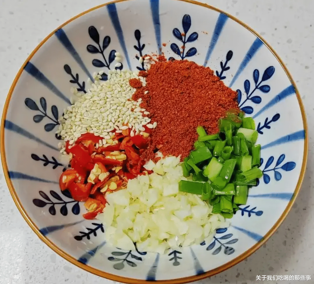 调凉菜时,料汁是关键!教你万能配方,学会了拌啥菜都好吃