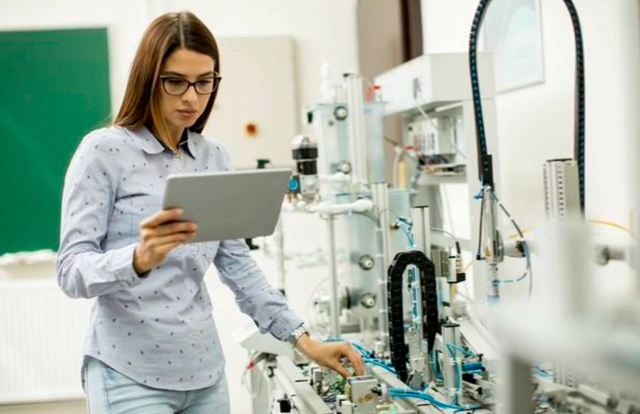 未来不会被人工智能替代的3个专业,第1个无可替代,第3个最稳定