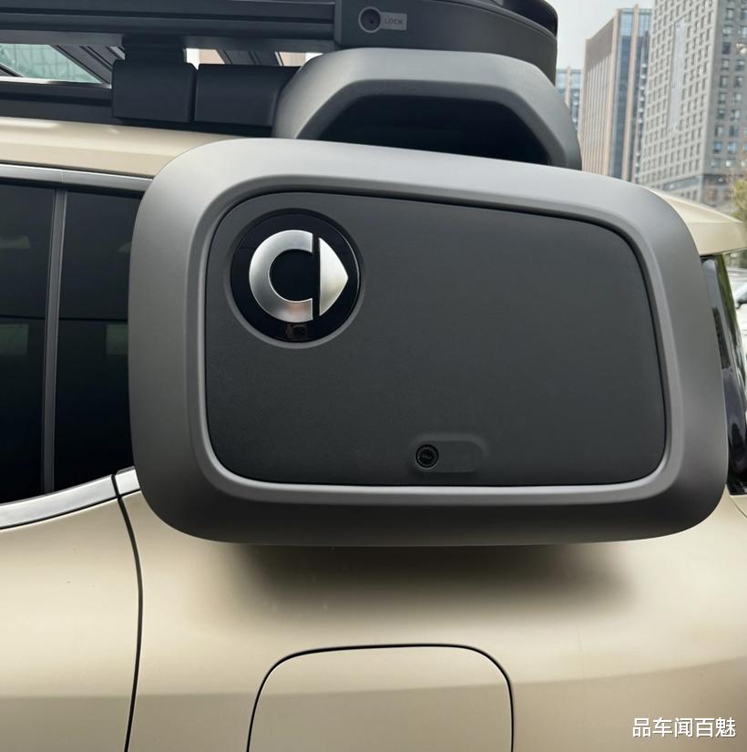 吉利+奔驰联手上“硬菜”！最高740km续航，隔音一流，22.99万起