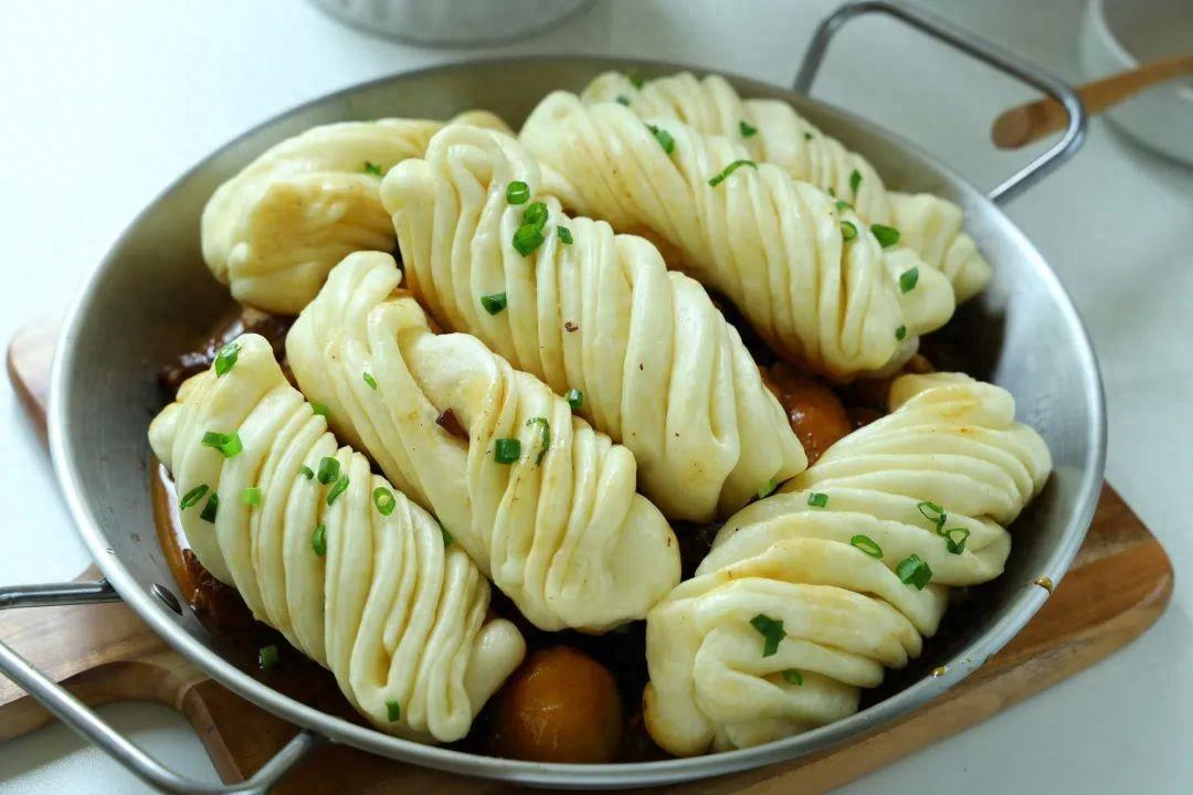 夏天，我家一周吃2次的懒人饭菜！堪称家庭版地锅鸡，比饭店好吃