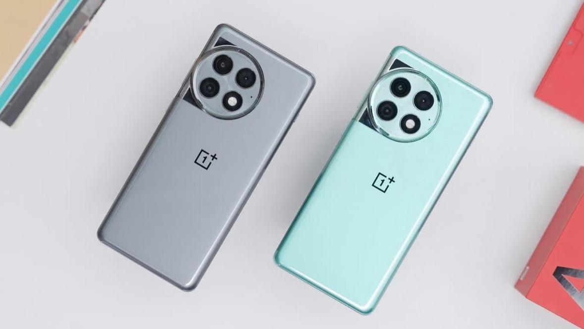 中端机“卷王”，超174万分+1.5K屏+5500mAh+100W快充