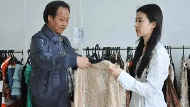 揭秘4位女星的“干爹”，最后一位竟然让“女儿”怀了孕