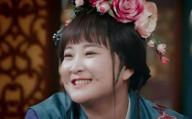 贾玲|看到41岁贾玲和39岁杨天真后,才发现割胃瘦和运动瘦差距一目了然