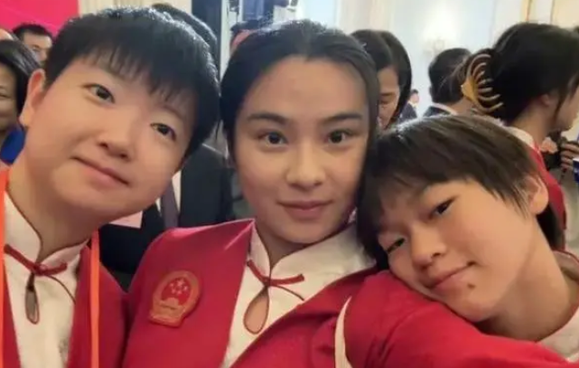 郭晶晶霍启刚颁奖！奥运金牌选手排行：全红婵第2，第1名令人意外