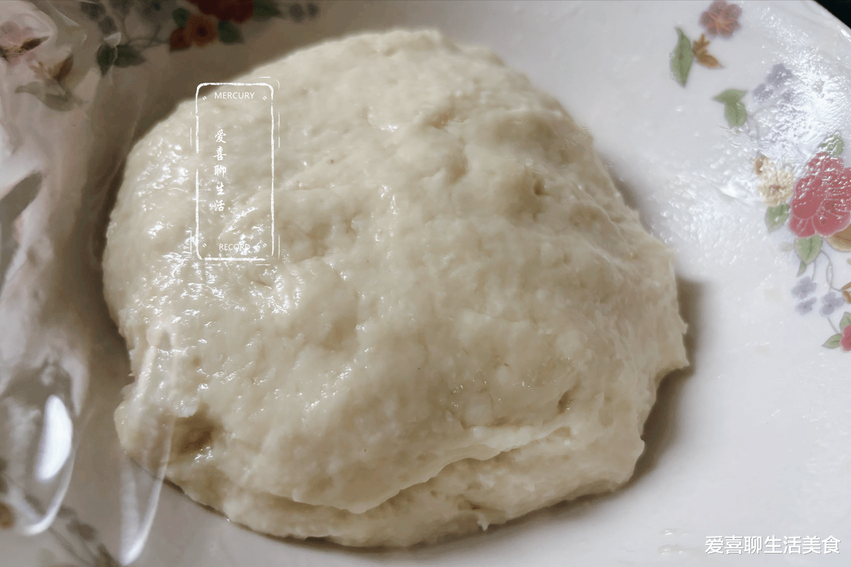 女人，别错过老祖宗留下的美食方，蓬松暄软又香醇，做成小饼巨好吃