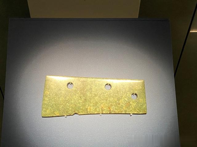 晋博玉器：从神玉到俗玉