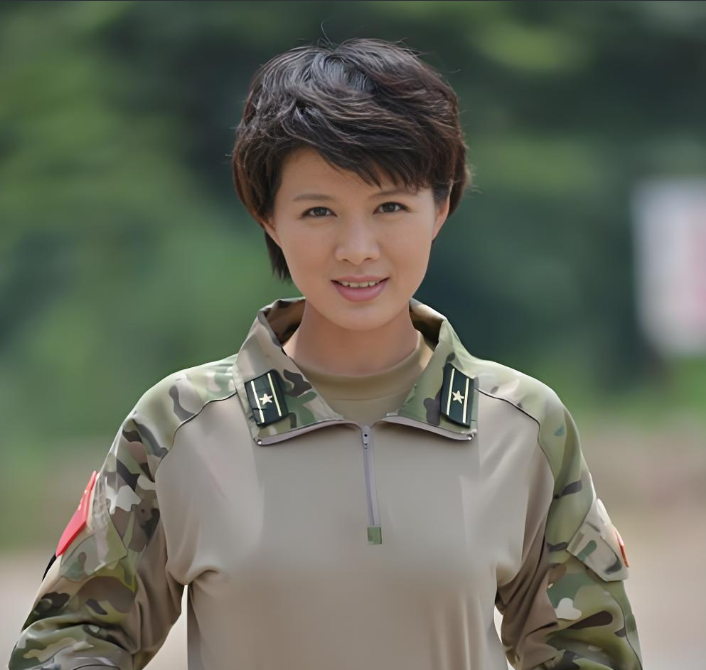 善恶终有报,抛弃妻儿娶嫩模的傅程鹏如今活成了一个“笑话”