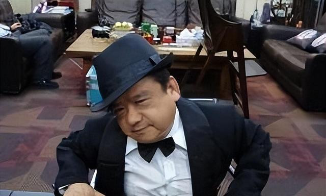 “第一矮星”陈三木：身高只有1米28，却娶过四个漂亮老婆