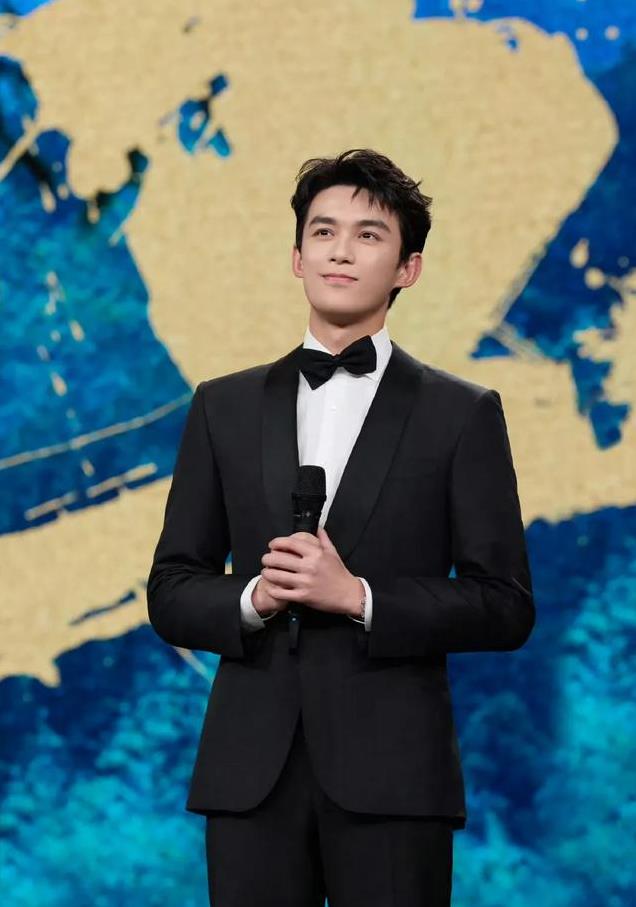 星光大赏来袭,最帅美男洗牌,李现登顶,吴磊第8成毅4林更新第2