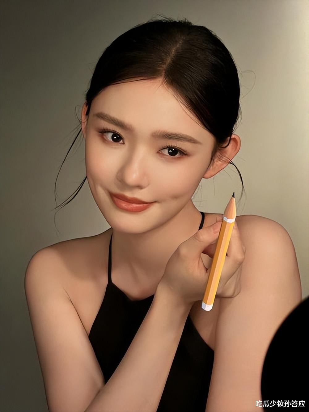 沈腾林允被爆恋情？43岁的王琦终究还是，见识了“逼婚”后的残酷