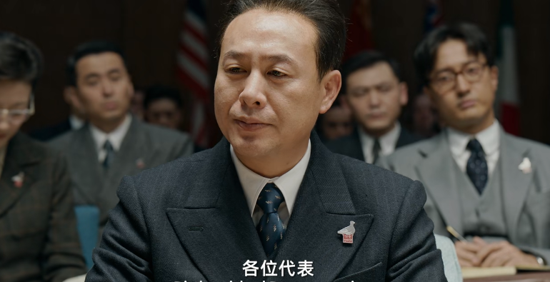 樊振东点评朱一龙《志愿军2》,言辞一针见血,句句说到观众的心坎里