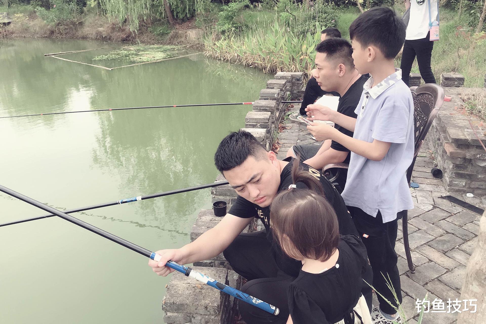 暑假钓鱼的5点攻略，能够钓到鱼就很快乐