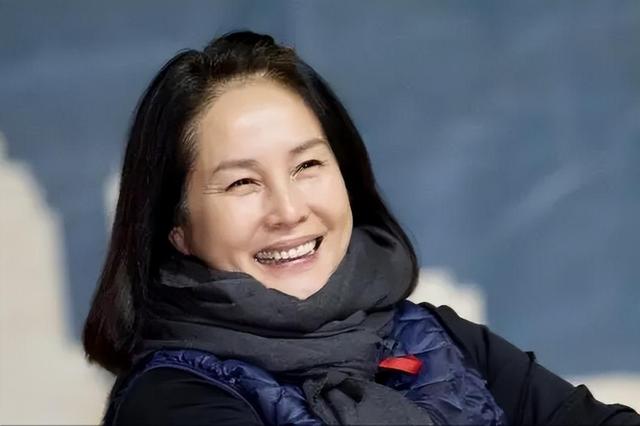 “展昭”何家劲，等一个女人等到60岁，却发现是对方的一个玩笑