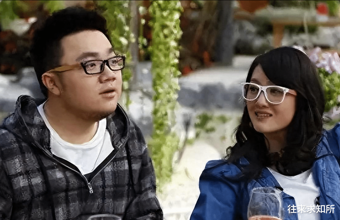 北京美女王博谷：嫁小7岁演员巴图，婚后生两子，风光背后是辛酸