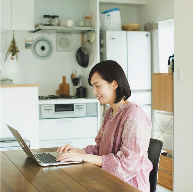 中年女人减肥有多难？网友：不是我不减，是中年“压力肥”太大