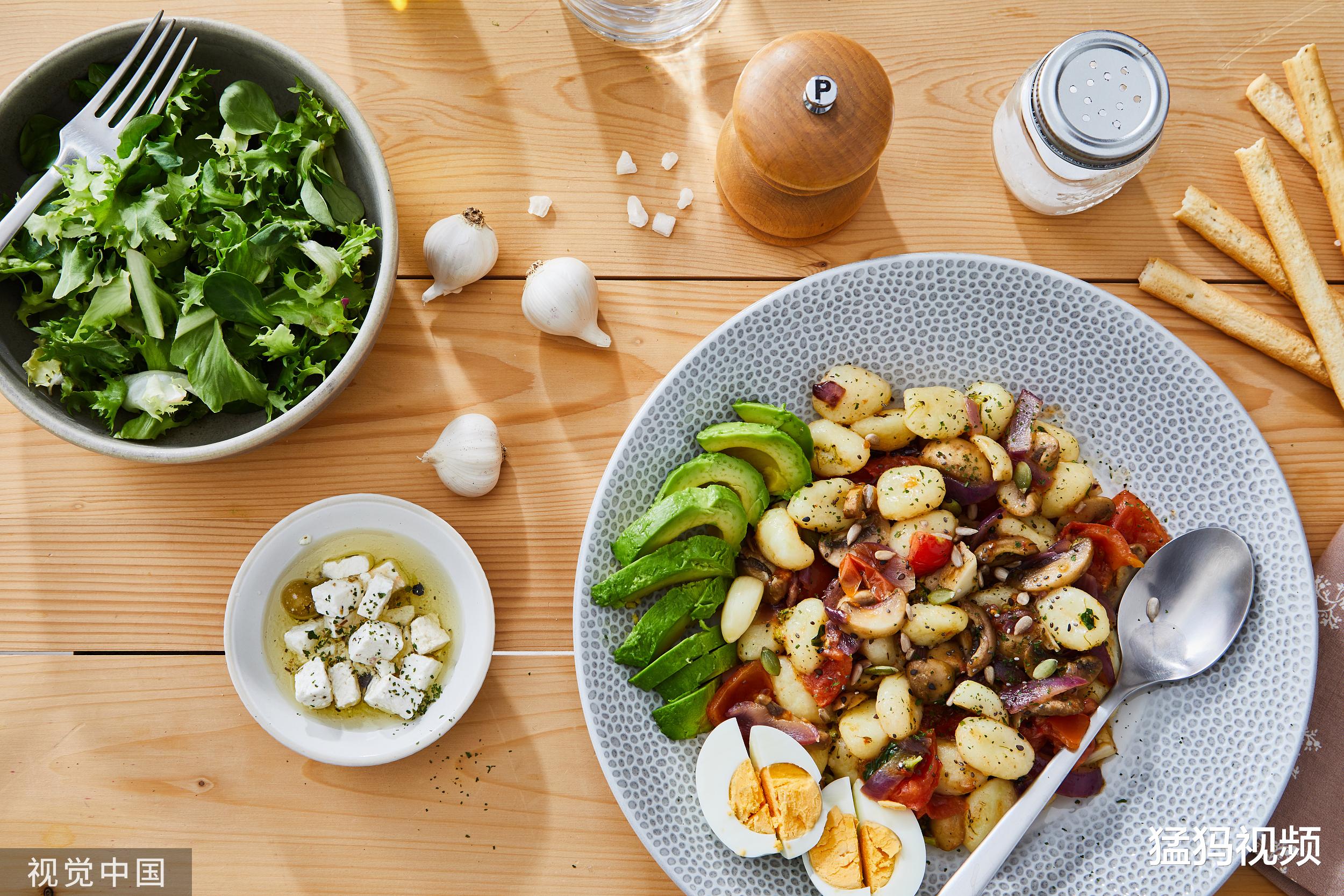 中听丨官方出减肥教程，是对“减肥饮食霸凌”的拨乱反正