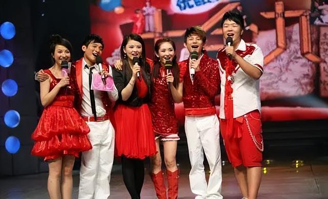 何炅官宣，全网炸了：25年了，我们公开吧