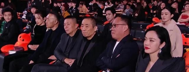 王一博与肖战互动揭秘,李沁出走背后的故事!